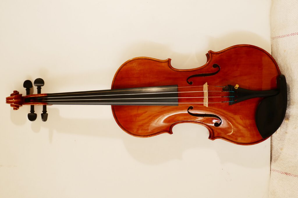 Violine op.90, von vorne